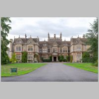 Corsham Court, photo by Person on Wikipedia.jpg